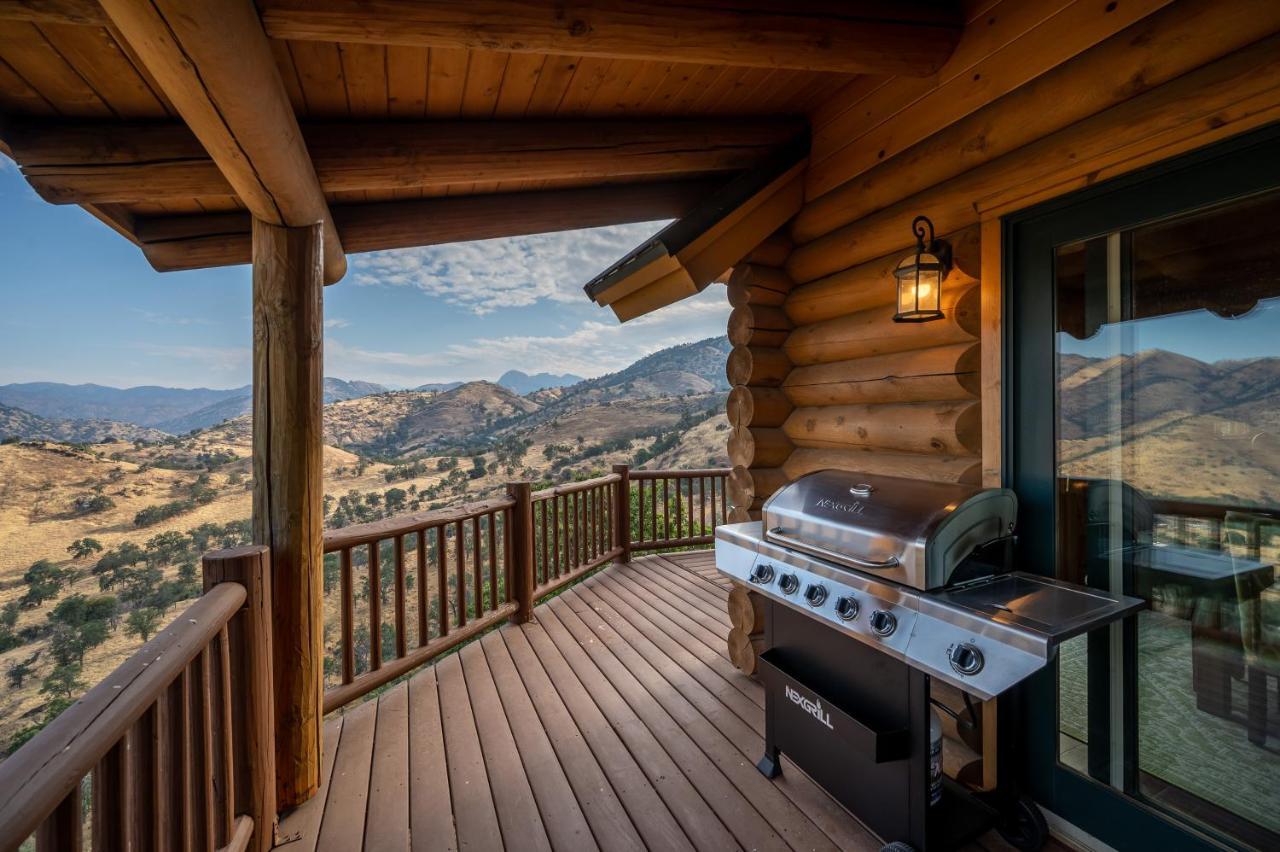 4 Kings Log Cabin 150 Acres Spectacular Views Three Rivers Eksteriør billede